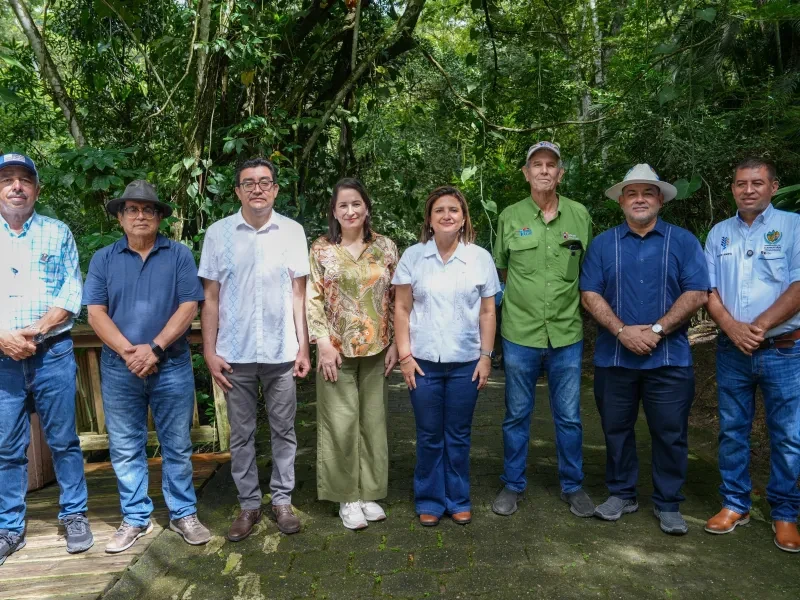 Vicepresidenta de Guatemala impulsa agenda climática y desarrollo sostenible en Trifinio