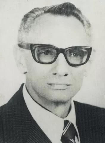 DR. FRANCISCO VILLAGRÁN KRAMER