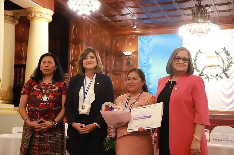 Día de la Mujer en las Américas por la ONAM