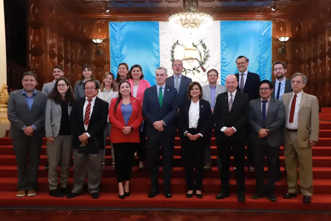Vicepresidenta se reúne con delegación de la Unión Europea para impulsar proyectos de desarrollo en Guatemala