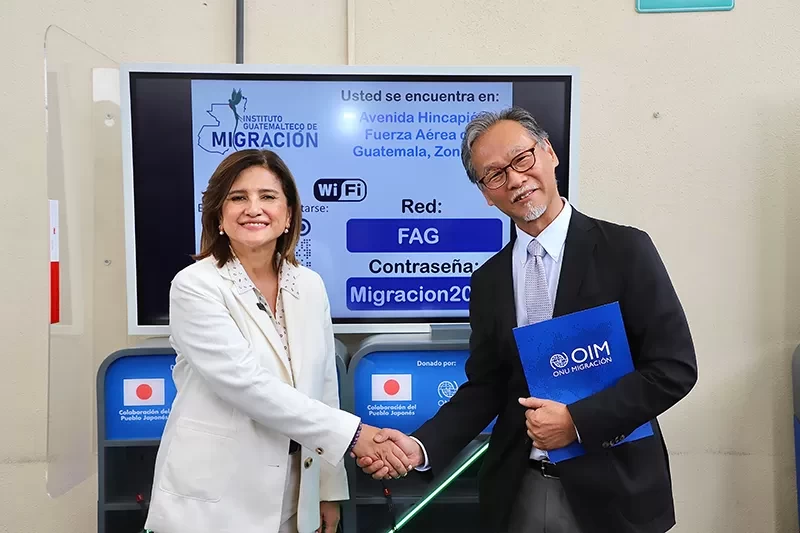 Vicepresidenta visita el centro de retornados en Guatemala