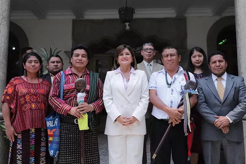 Vicepresidencia y SVET dialogan sobre importancia de prevenir delitos VET en idiomas indígenas