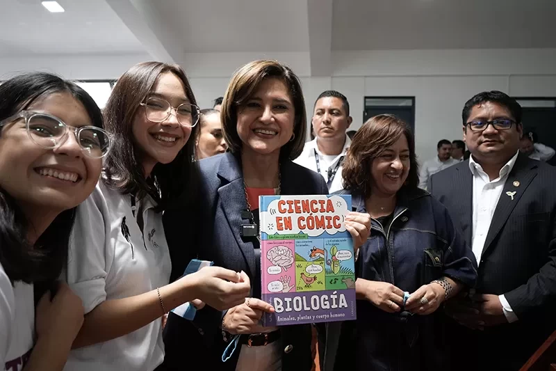 Vicepresidencia y SENACYT anuncian creación de clubes de ciencia