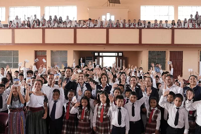 Vicepresidenta reafirma su compromiso con la prevención de la violencia sexual y los ciberdelitos en comunidades indígenas y escolares